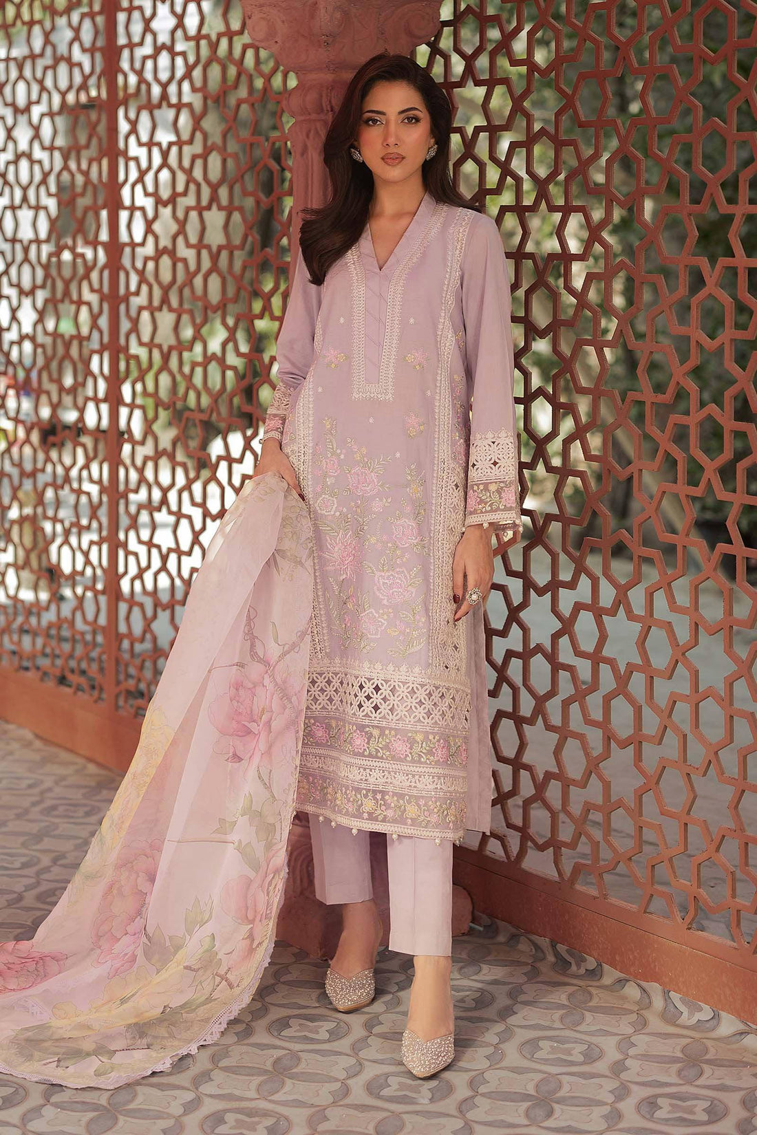 Maria B | Luxury Pret 25 | DW-EF25-151 by Maria Faisal - Registered Vendor of : Maria B - type : Ladies Clothes - 100% original wedding dresses