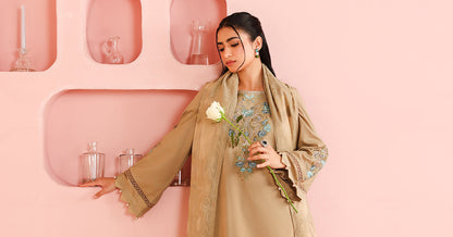 Maria B | Pre Fall 25 | Dobby Suit 15