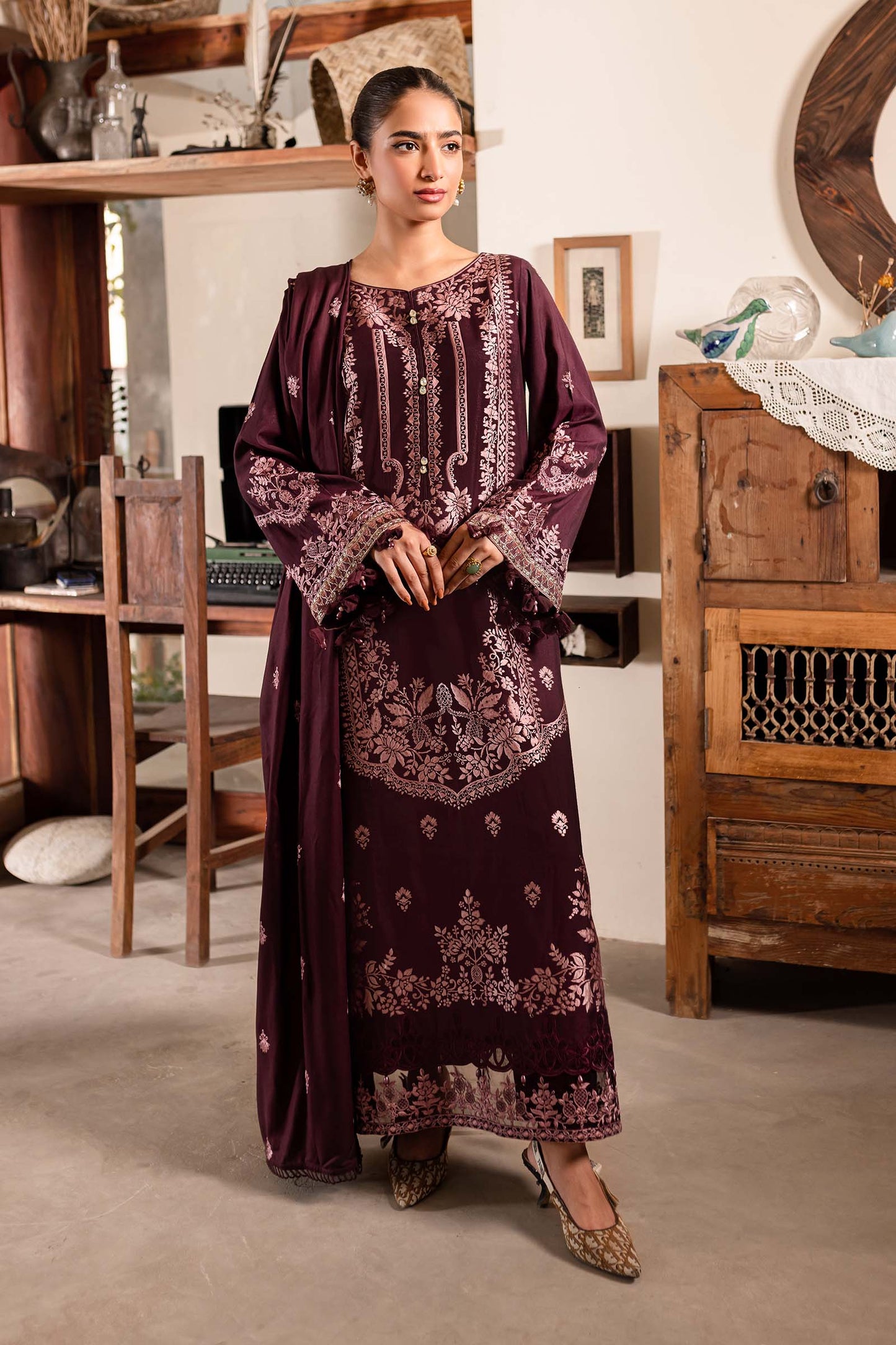 Maira B | Ready to Wear | DW-W24-21 by Maria Faisal - Registered Vendor of : Maria B - type : Wedding Dress - 100% original wedding dresses