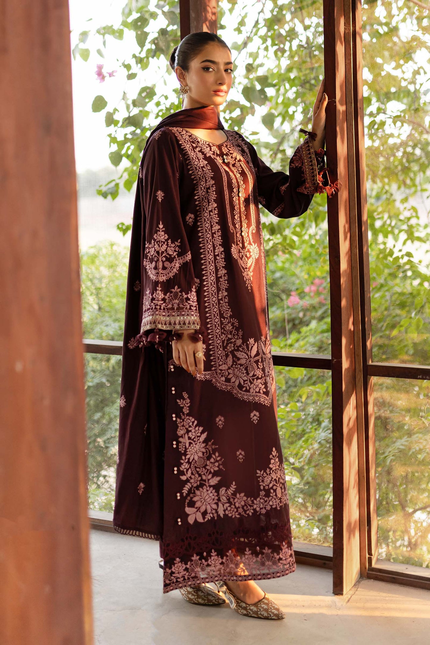 Maira B | Ready to Wear | DW-W24-21 by Maria Faisal - Registered Vendor of : Maria B - type : Wedding Dress - 100% original wedding dresses