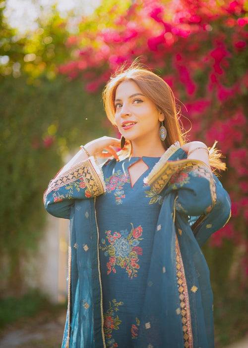 Meeral | Wedding Formals | Fidos by Maria Faisal - Registered Vendor of : Meeral - type : Ladies Clothes - 100% original wedding dresses