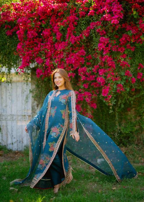 Meeral | Wedding Formals | Fidos by Maria Faisal - Registered Vendor of : Meeral - type : Ladies Clothes - 100% original wedding dresses