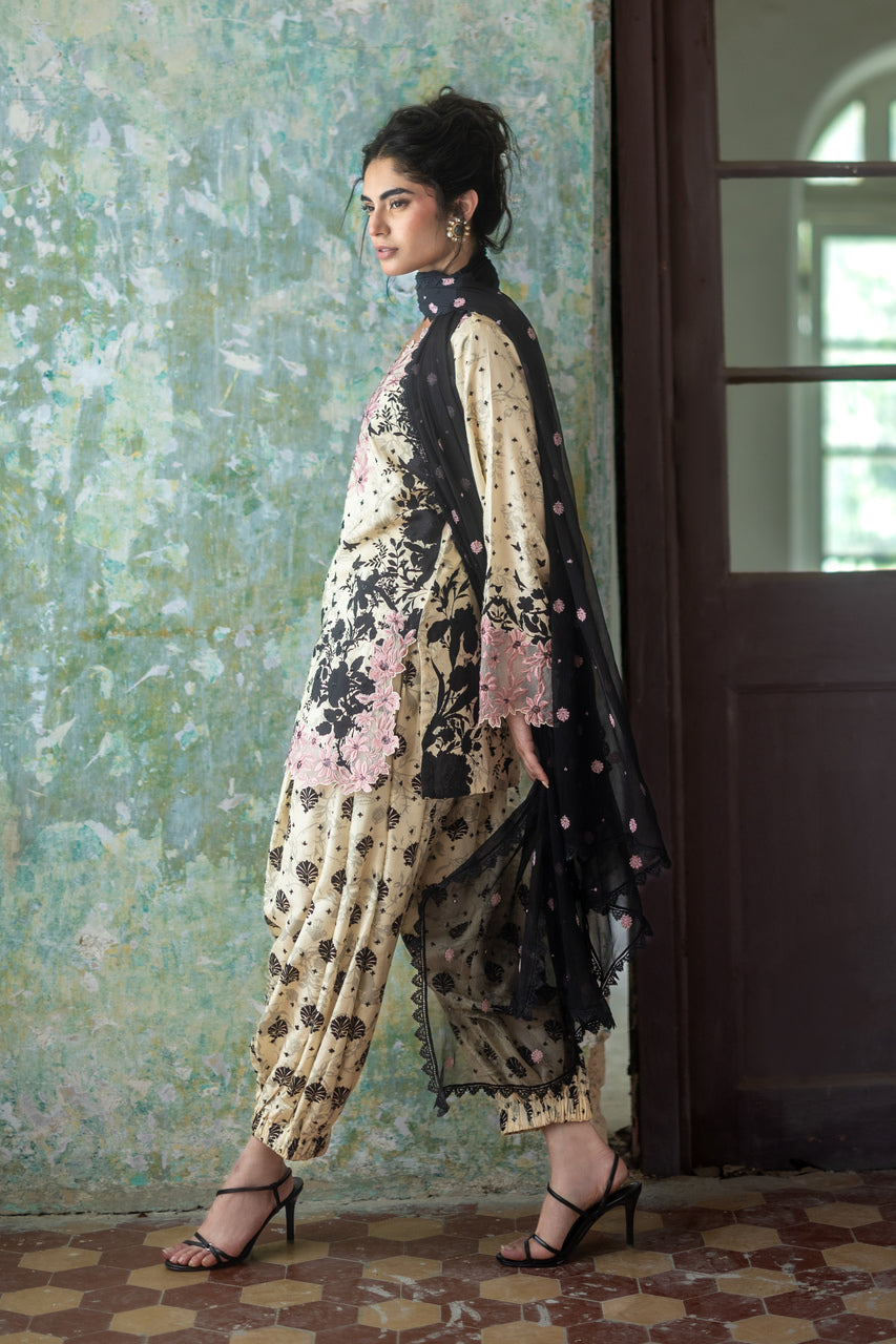Zainab Chottani | Summer Edition 26 | Dusk Muse - Formal Dress - available at Maria Faisal in UK and USA.