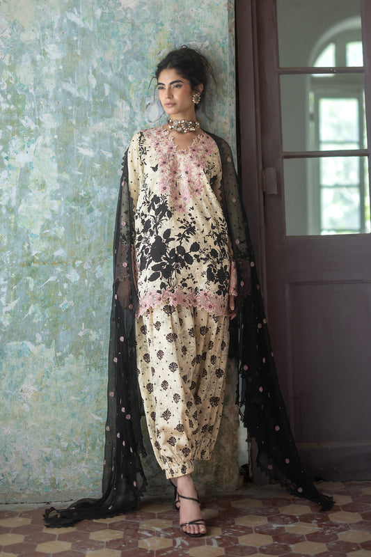 Zainab Chottani | Summer Edition 26 | Dusk Muse - Formal Dress - available at Maria Faisal in UK and USA.