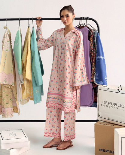 Republic Womenswear | Essentials Pre Fall | Coralia - Casual Dress - available at Maria Faisal in UK and USA.