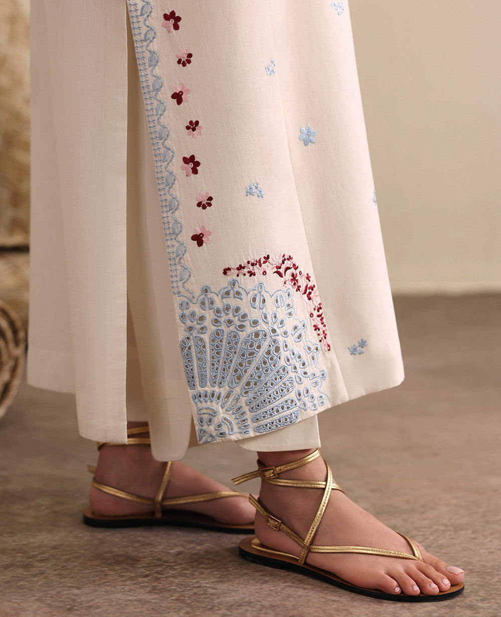 Republic Womenswear | Neoma Essential Basic Pret 26 | Evanthe - Casual Dress - available at Maria Faisal in UK and USA.