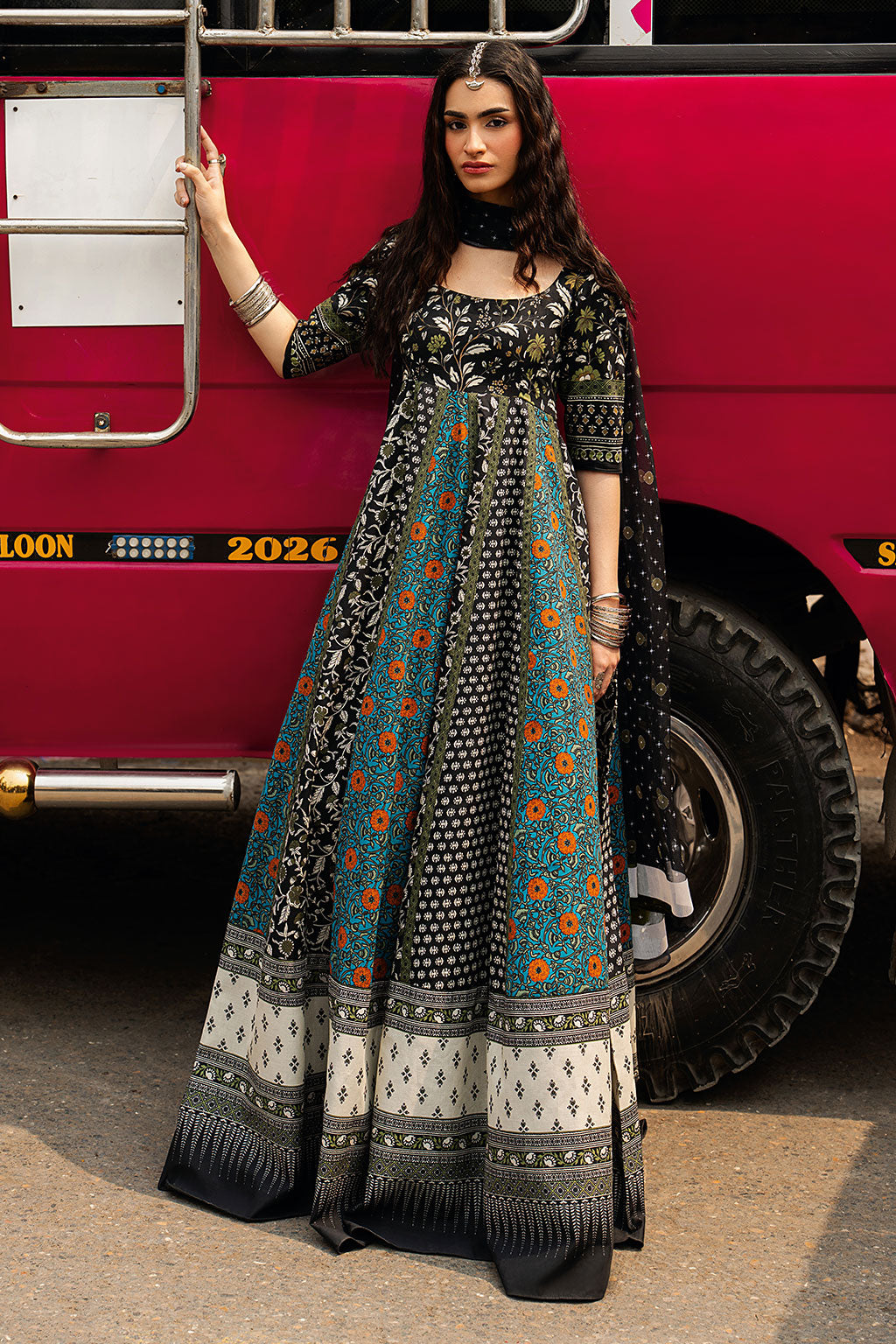 Shagna | Ed Dopahar | SP-102 (NIGHA) - Luxury Dress - available at Maria Faisal in UK and USA.