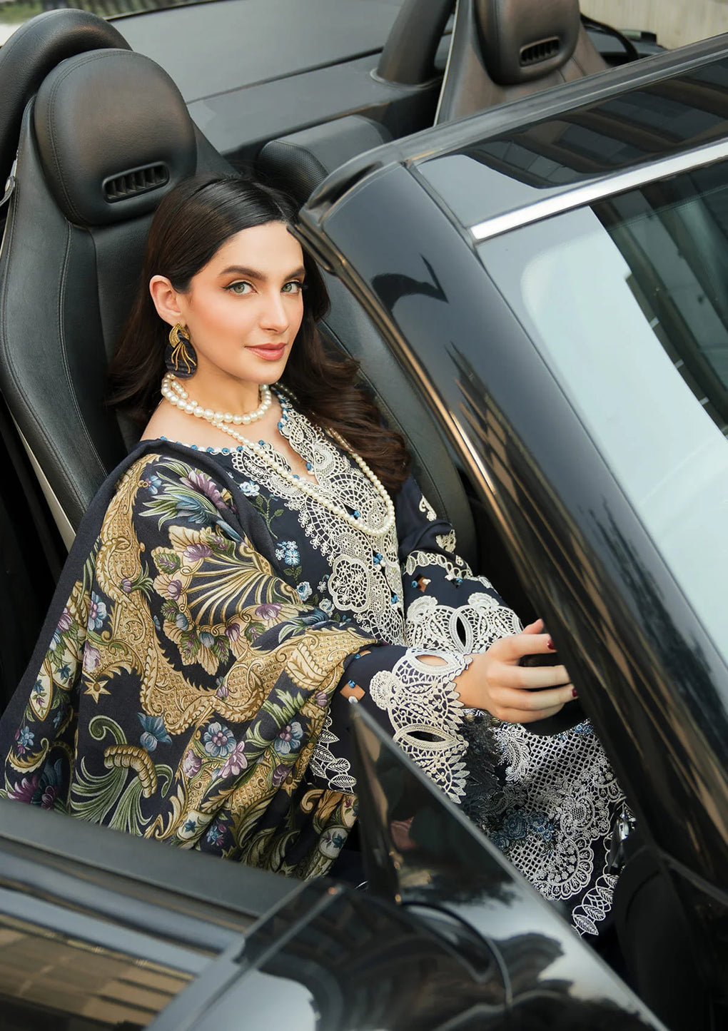 Elaf Premium | Winter Pashmina Shawl Collection | EPW-3B Dreamy Embrace - Designer Dress with Intricate embroidery and embellishments. Shop elegent wedding dress at Maria Faisal.