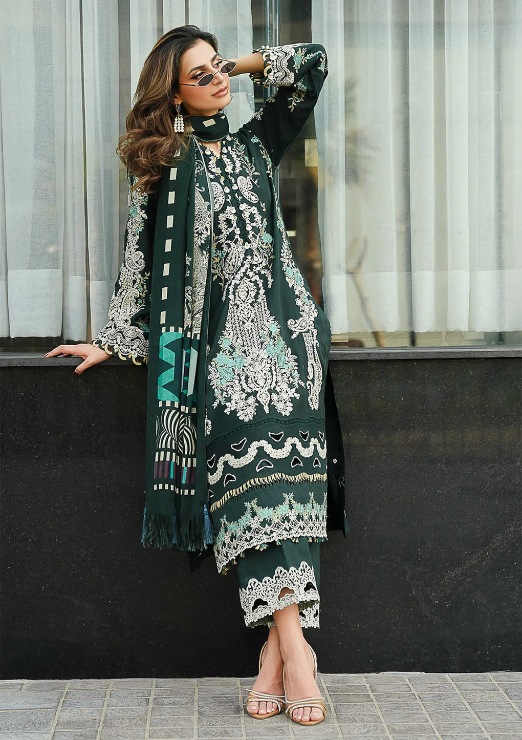 Elaf Premium | Winter Pashmina Shawl Collection | EPW-2A Sweet Harmony - Designer Dress with Intricate embroidery and embellishments. Shop elegent wedding dress at Maria Faisal.
