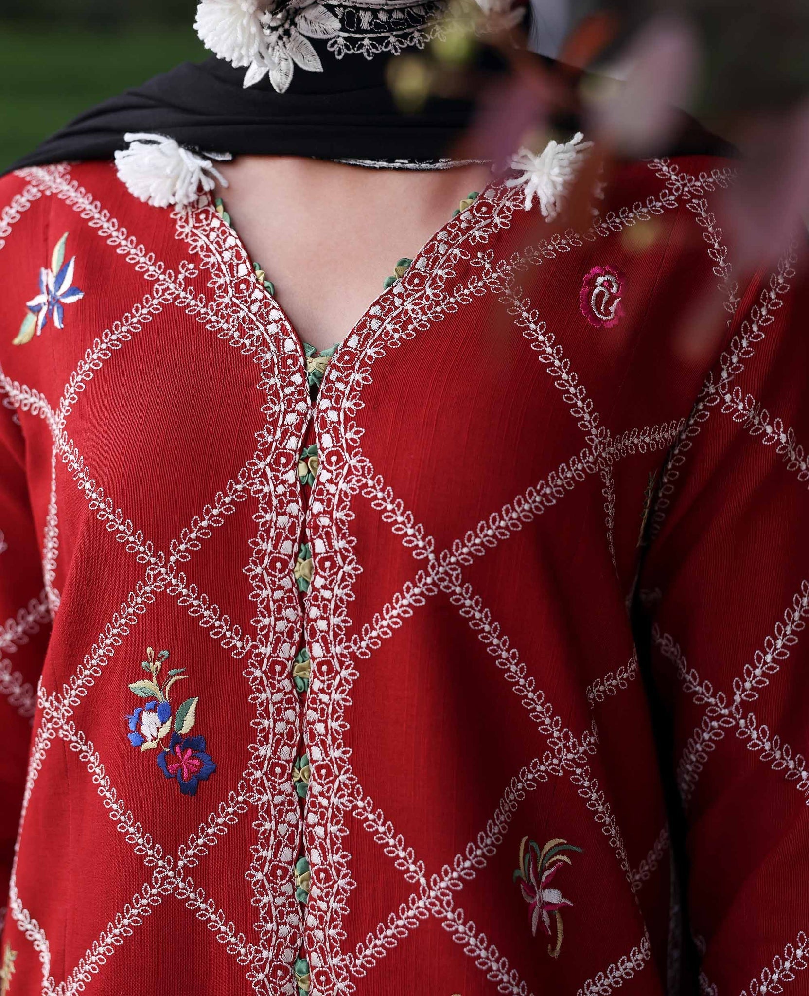 Elara – authentic Pakistani dress from the Amaris Luxury Shawl 25 collection for women in the UK