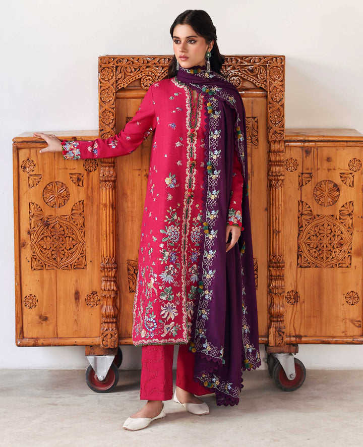 Elaria – authentic Pakistani dress from the Amaris Luxury Shawl 25 collection for women in the UK
