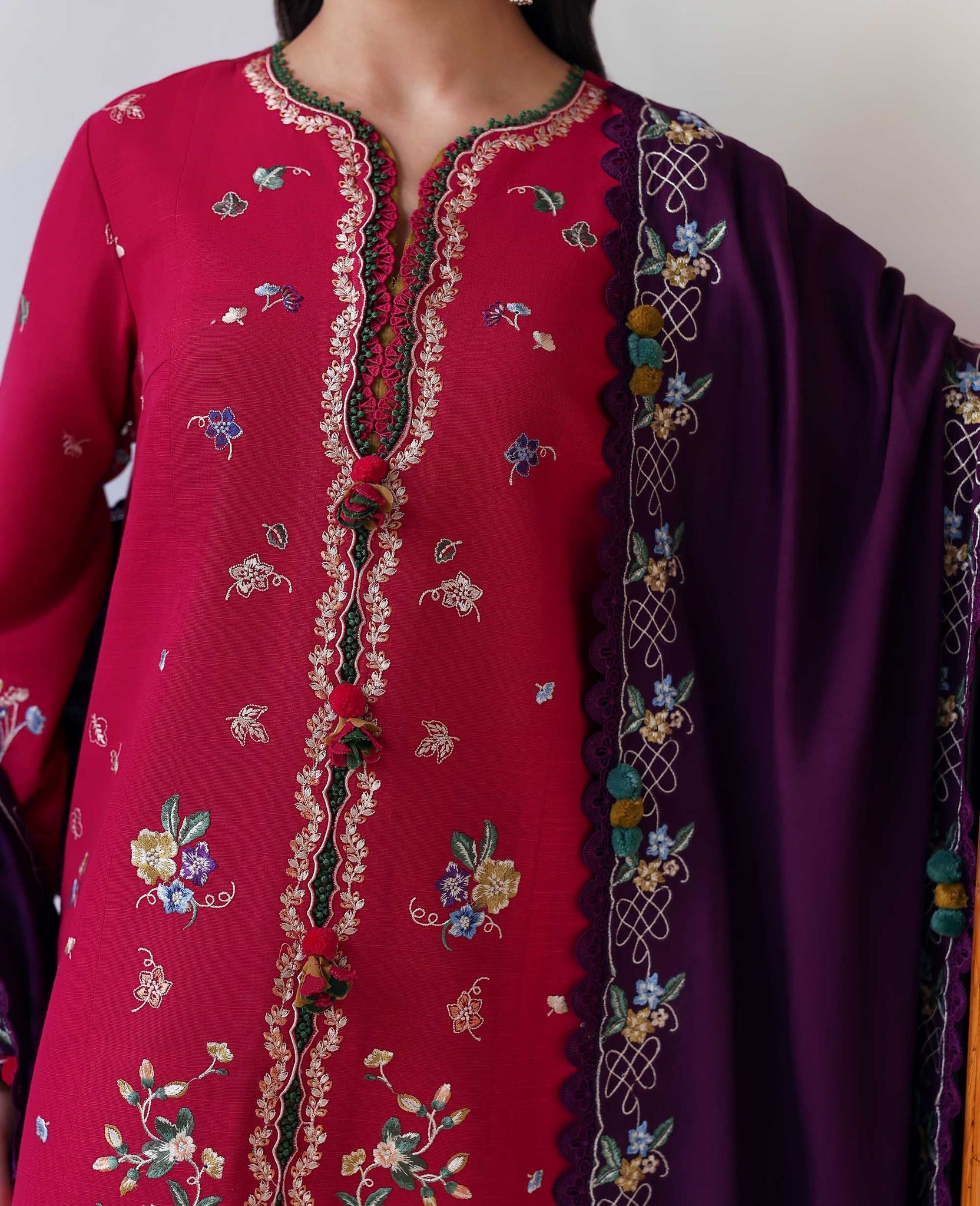 Elaria – authentic Pakistani dress from the Amaris Luxury Shawl 25 collection for women in the UK
