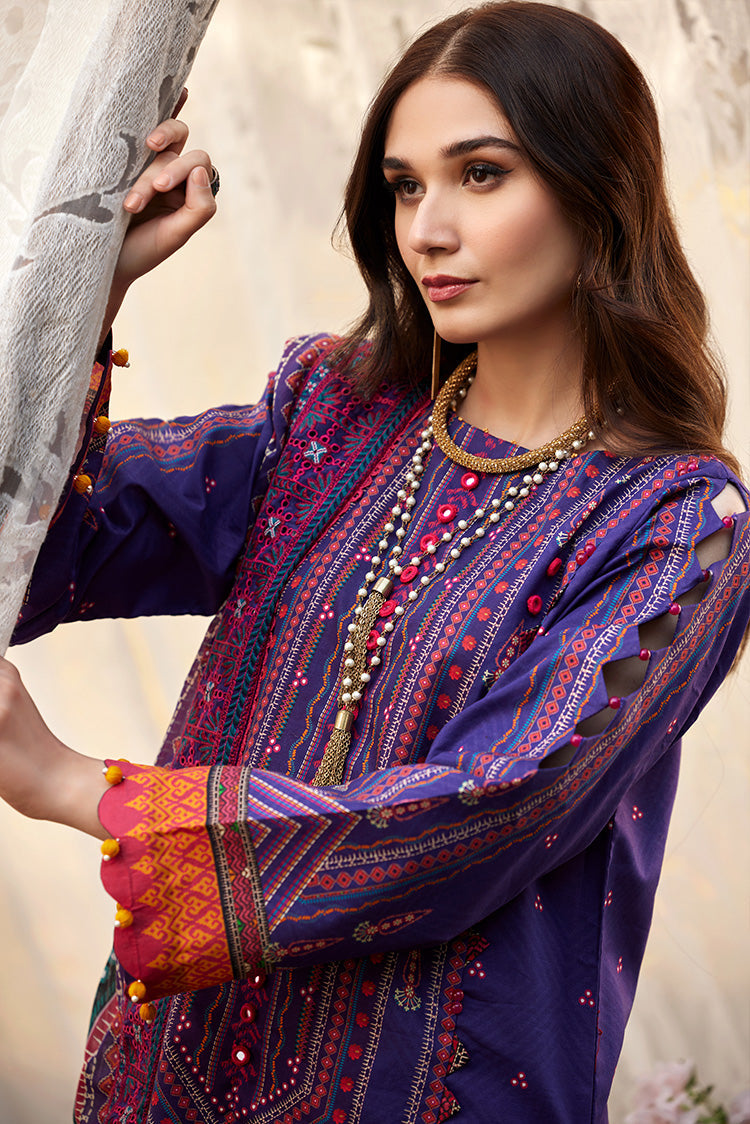 Ellena | Luxury Embroidered Collection | D02 - Waniyas