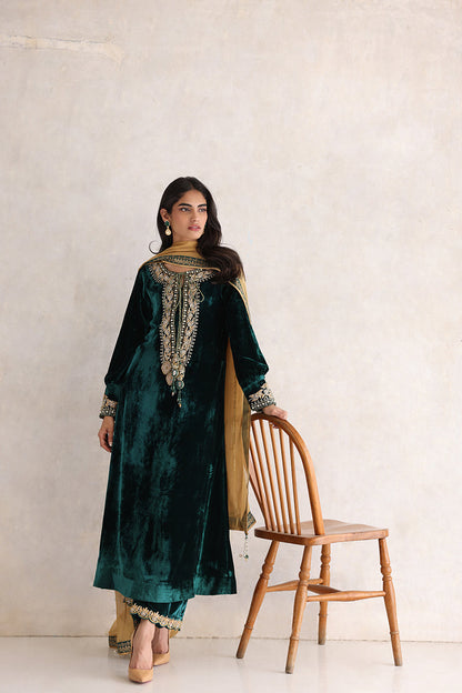 Sana Abbas | Velvet Formals | ESRA - Ladies Clothes - Maria Faisal