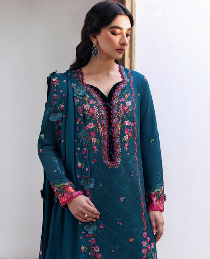 Evania – authentic Pakistani dress from the Amaris Luxury Shawl 25 collection for women in the UK