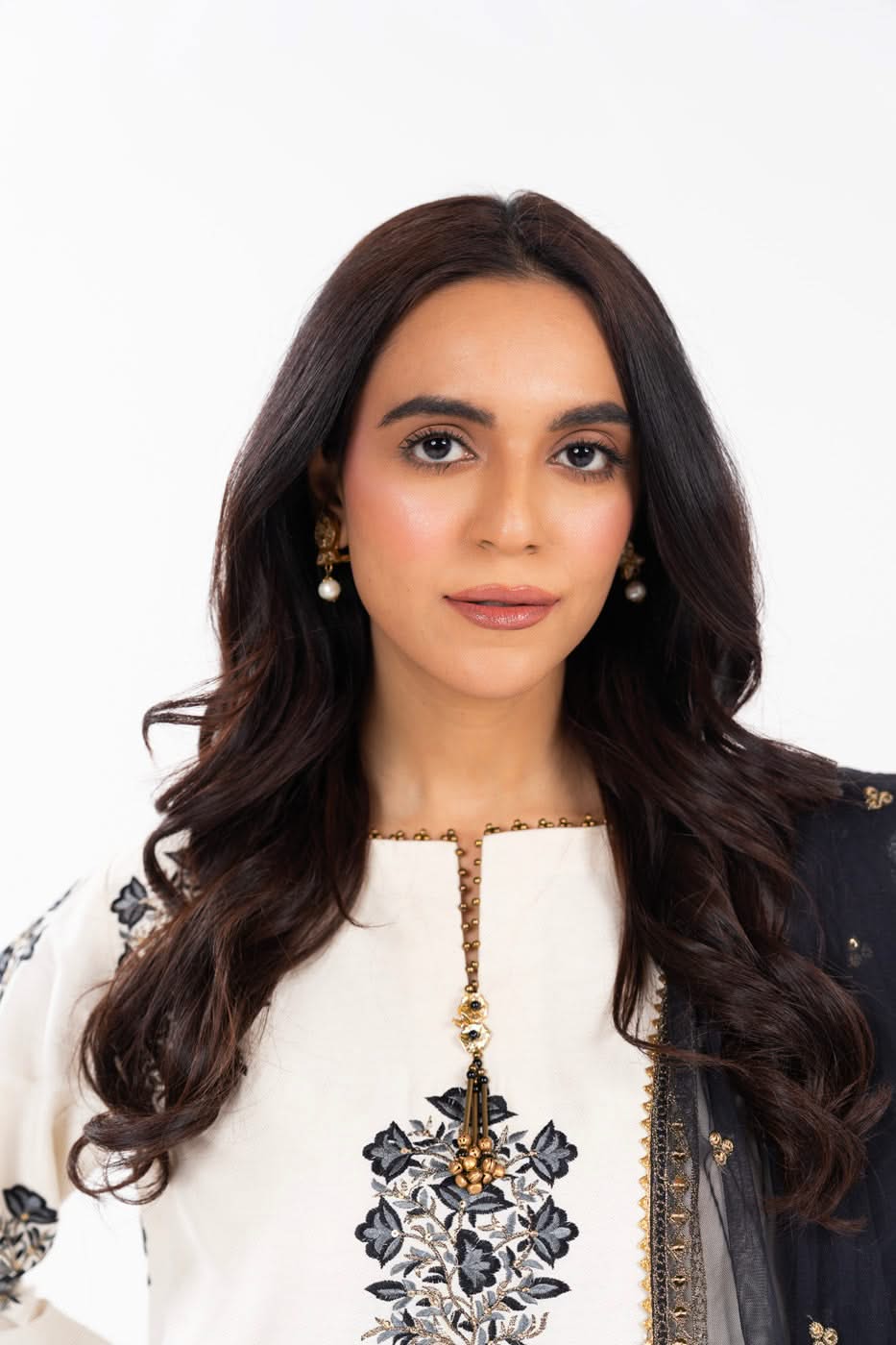 AlKaram | Festive Summer 25 | FC-30M-25-Off White by Maria Faisal - Registered Vendor of : Alkaram - type : Ladies Clothes - 100% original wedding dresses