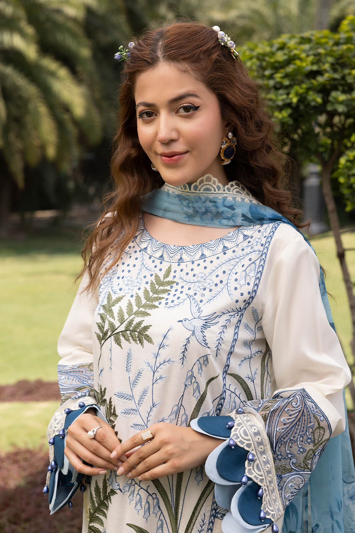 Raeesa Premium | Ferya Lawn | Noor E Fajar | Ferya | FD-05 - Ladies Clothes - Maria Faisal