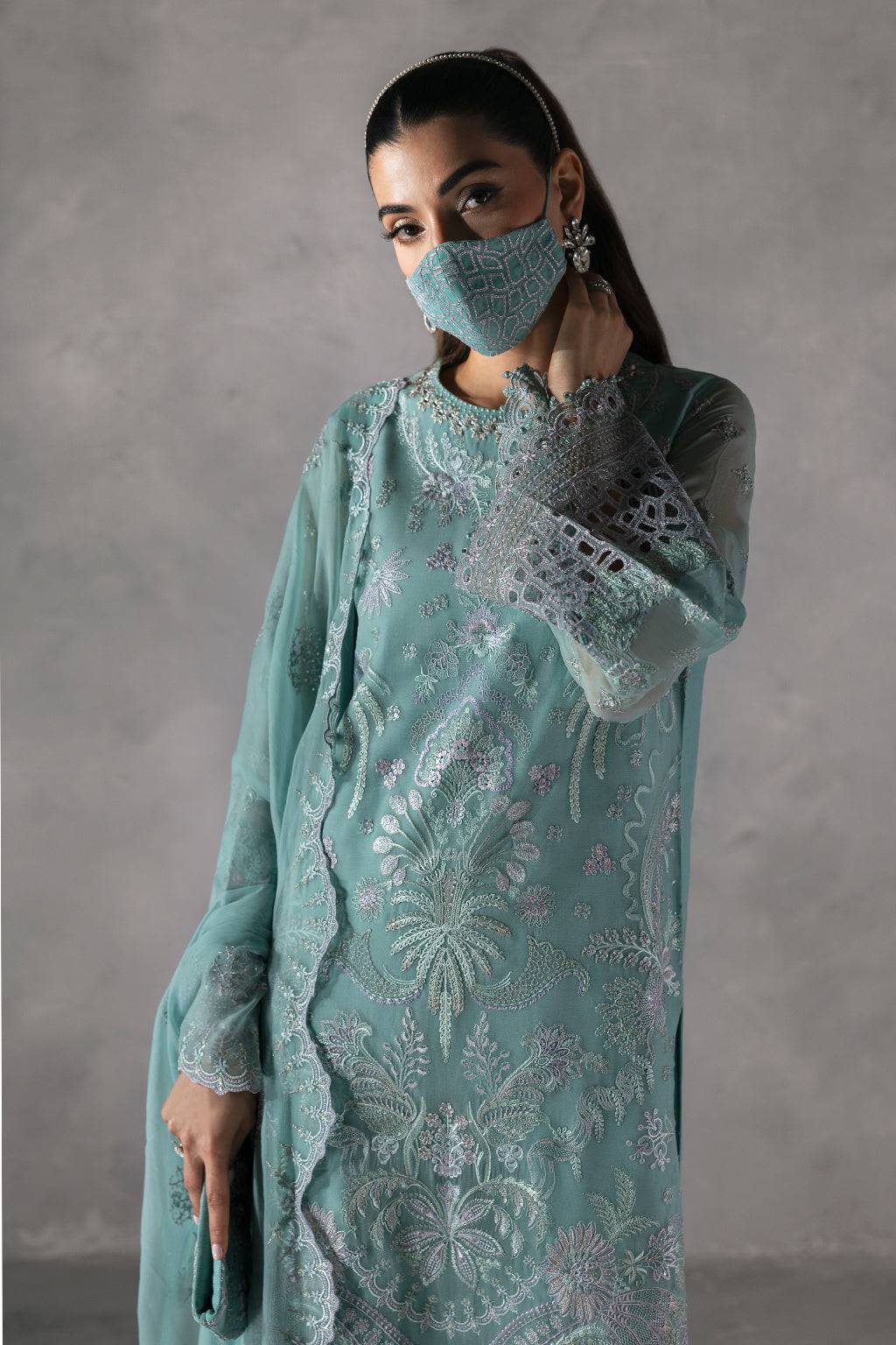 Flossie | Laconic Formals | FE - 905 A by Maria Faisal - Registered Vendor of : Flossie - type : Ladies Clothes - 100% original wedding dresses