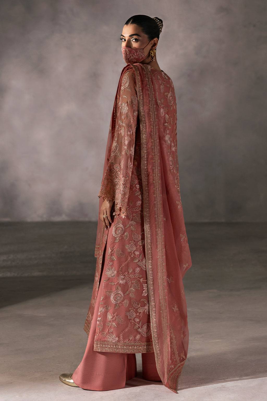 Flossie | Laconic Formals | FE - 907 B by Maria Faisal - Registered Vendor of : Flossie - type : Ladies Clothes - 100% original wedding dresses