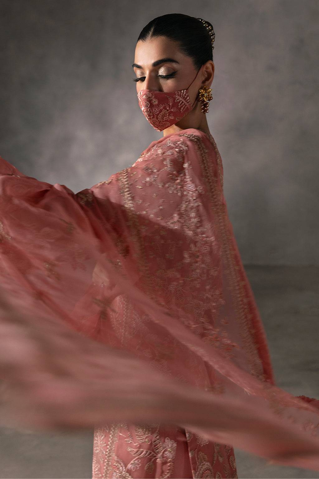Flossie | Laconic Formals | FE - 907 B by Maria Faisal - Registered Vendor of : Flossie - type : Ladies Clothes - 100% original wedding dresses