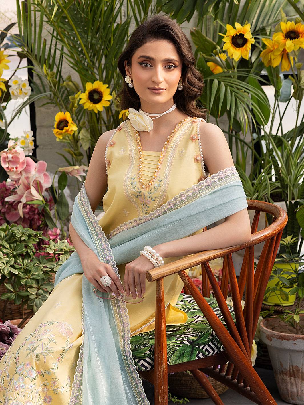 Izel | Meadow Muse Embroidered Lawn 25 | FLEURIS by Maria Faisal - Registered Vendor of : Izel - type : Ladies Clothes - 100% original wedding dresses