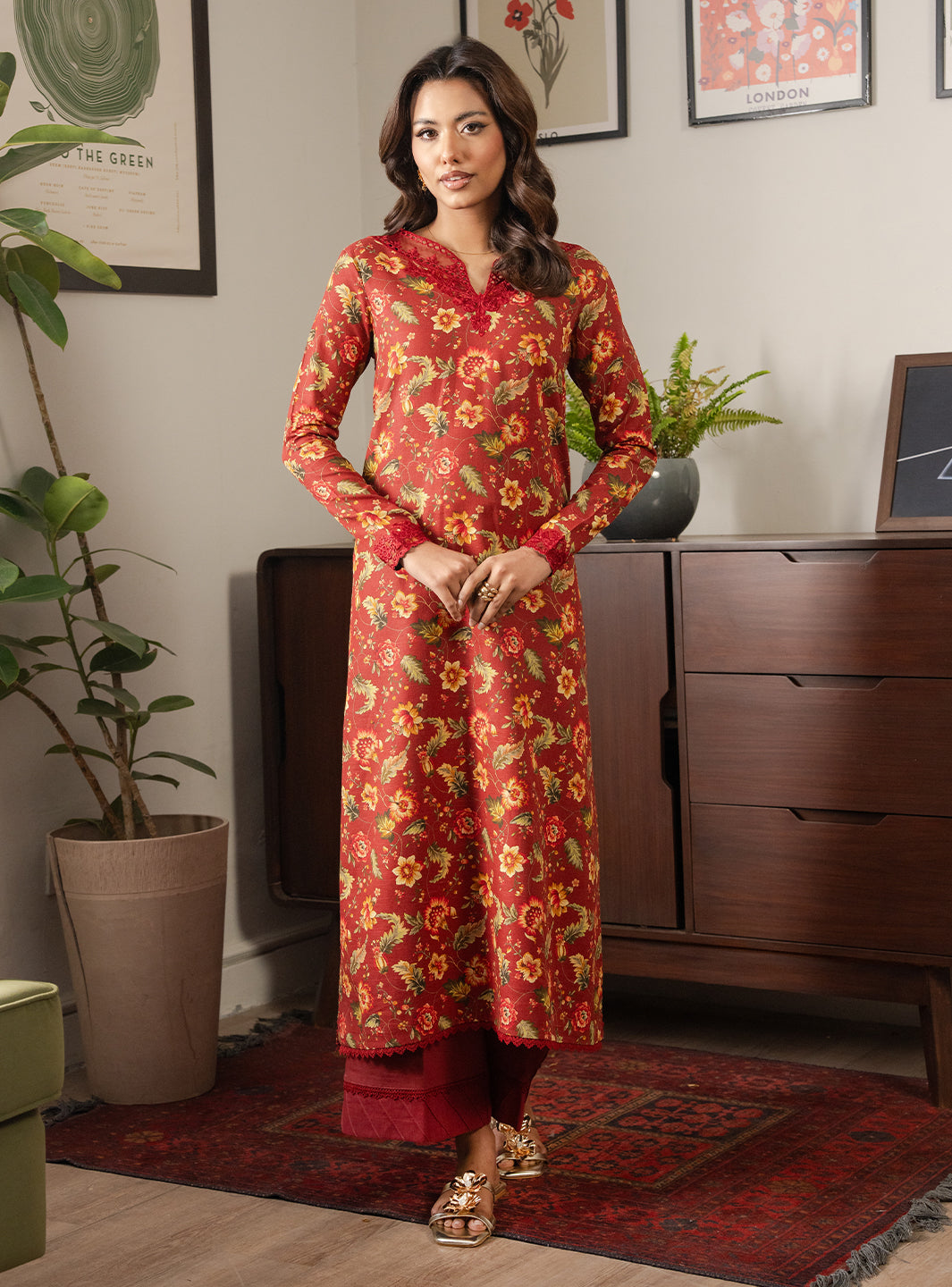 Fira – authentic Pakistani dress from the Lumiere Pret collection for women in the UK
