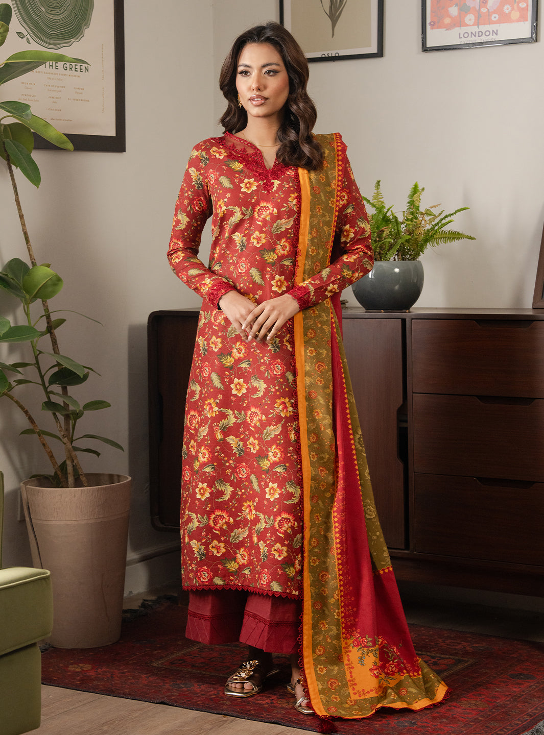 Fira – authentic Pakistani dress from the Lumiere Pret collection for women in the UK