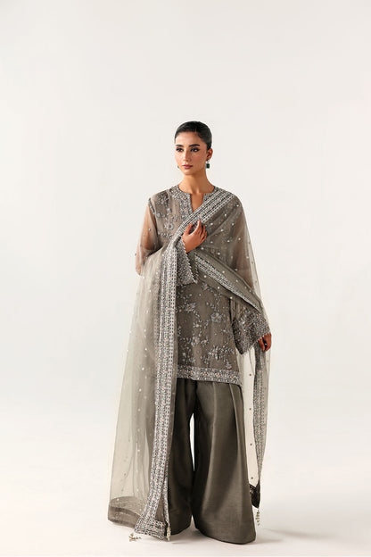 Saira Rizwan | Silk Luxe 26 | VEYA- SRLSP-26-06 - Dress - available at Maria Faisal in UK and USA.