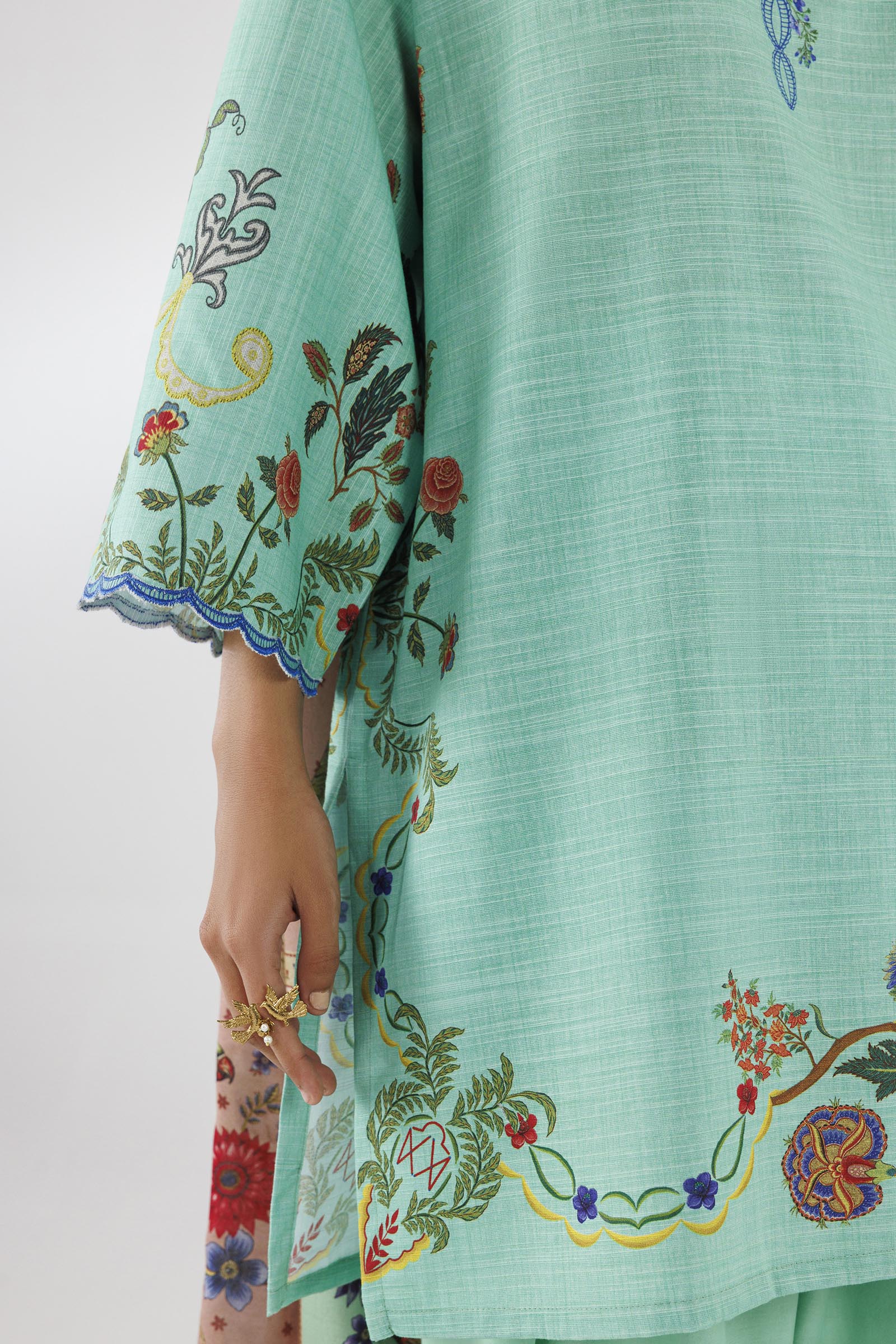 Sana Safinaz | Luxury Pret | Muzlin Khaddar Suit FW25MUZ004BP3 - Dress - available at Maria Faisal in UK and USA.