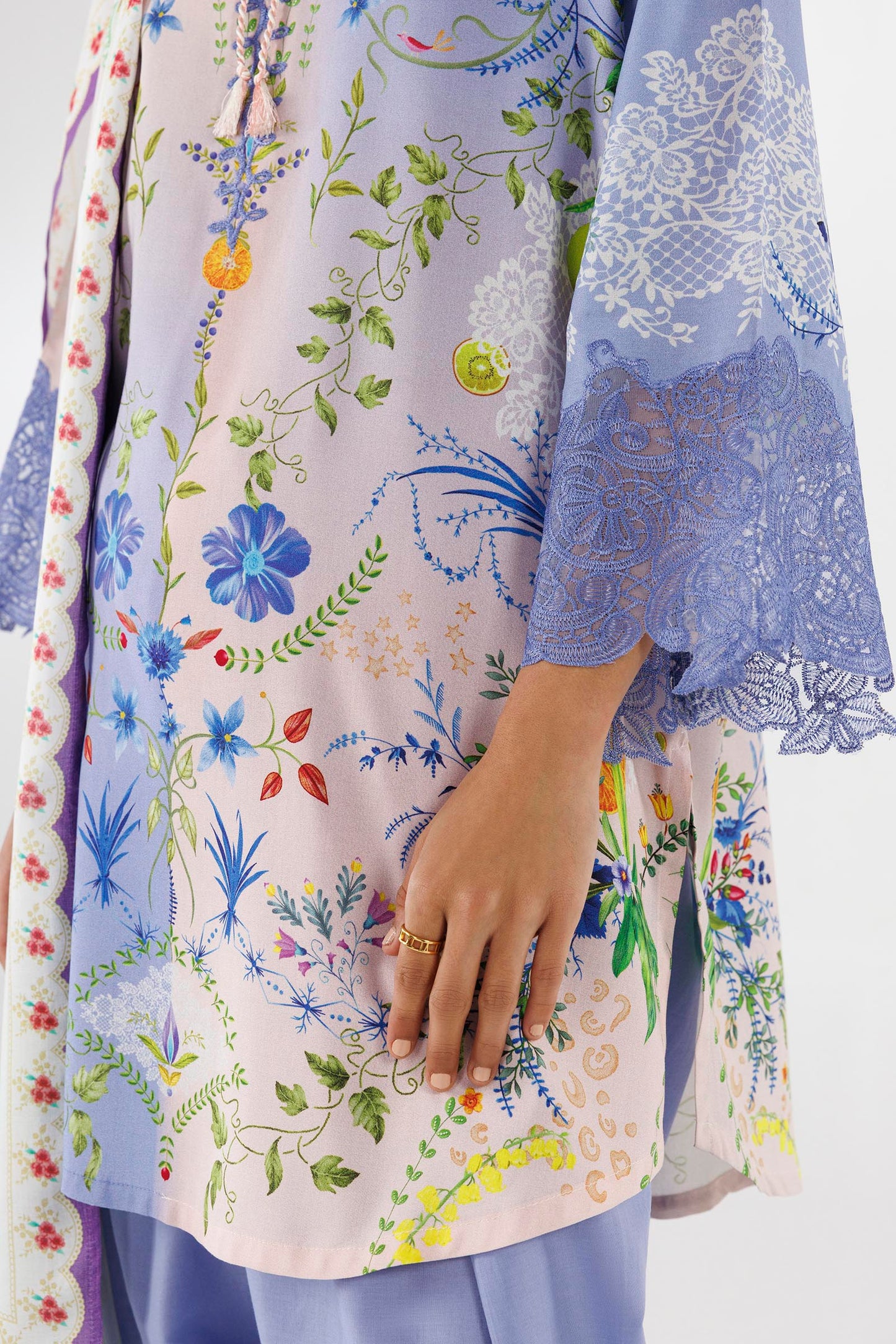 Sana Safinaz | Luxury Pret | Muzlin Linen Suit FW25MUZ017BP3 - Dress - available at Maria Faisal in UK and USA.