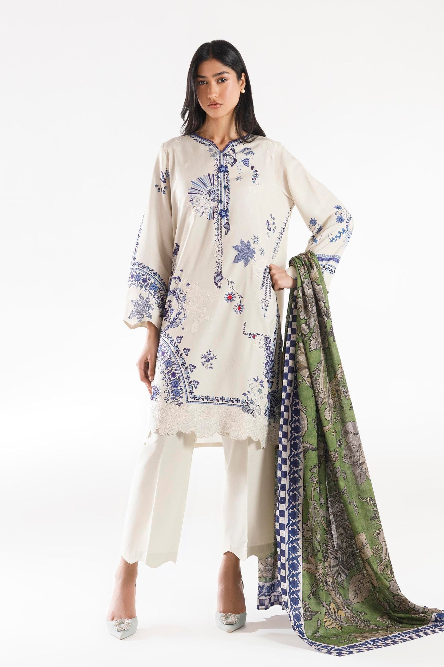 Sana Safinaz | Luxury Pret | Muzlin Linen Suit FW25MUZ020BP3 - Dress - available at Maria Faisal in UK and USA.