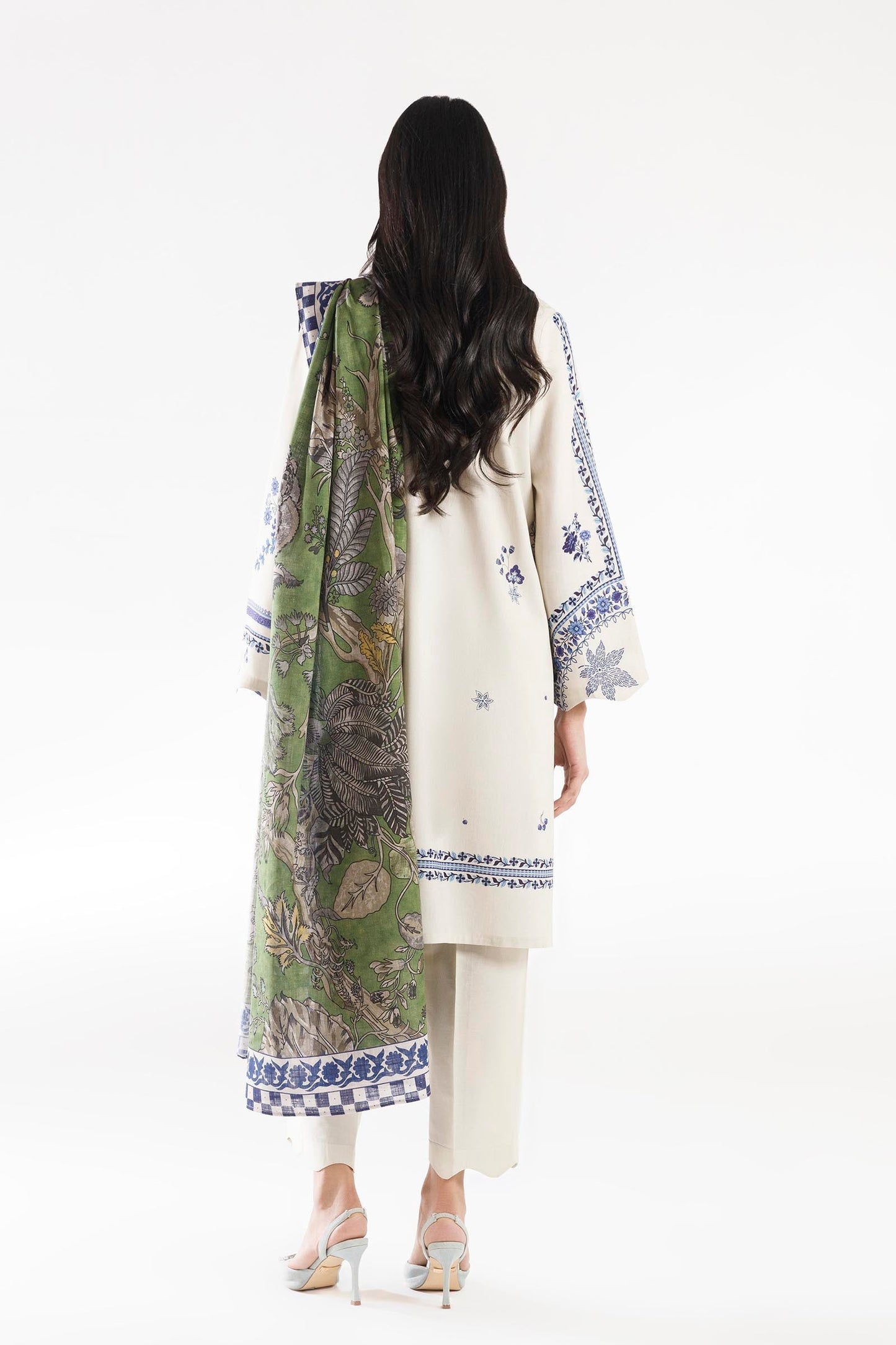 Sana Safinaz | Luxury Pret | Muzlin Linen Suit FW25MUZ020BP3 - Dress - available at Maria Faisal in UK and USA.