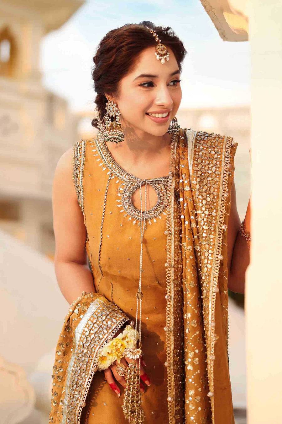 Maria B | Bridal Formals | Roshanara Begum by Maria Faisal - Registered Vendor of : Maria B - type : Ladies Clothes - 100% original wedding dresses