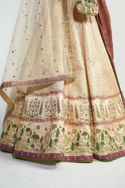 Fahad Hussayn | National Sport Casbah | Gharoli by Maria Faisal - Registered Vendor of : Fahad Hussayn - type : Wedding Dress - 100% original wedding dresses