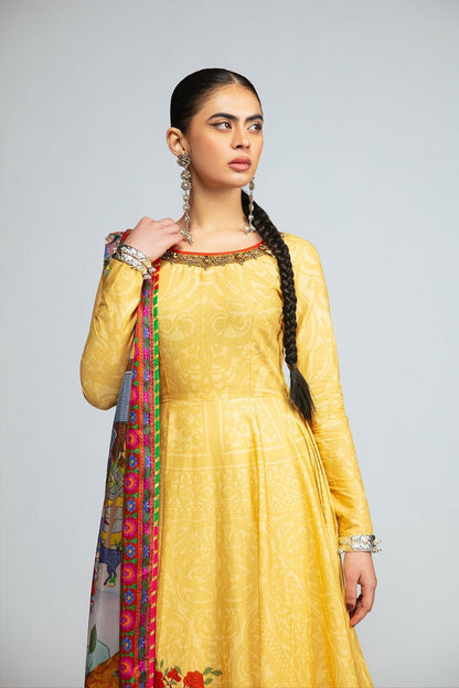 Fahad Hussayn | Tribalvention Formals | Tharnar - Maria Faisal