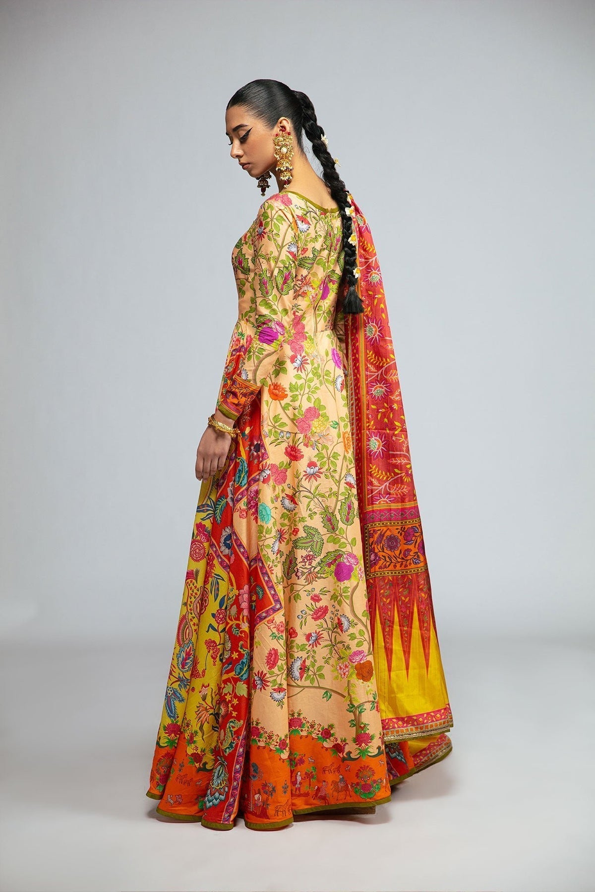 Fahad Hussayn | Tribalvention Formals | Zarin - Waniyas