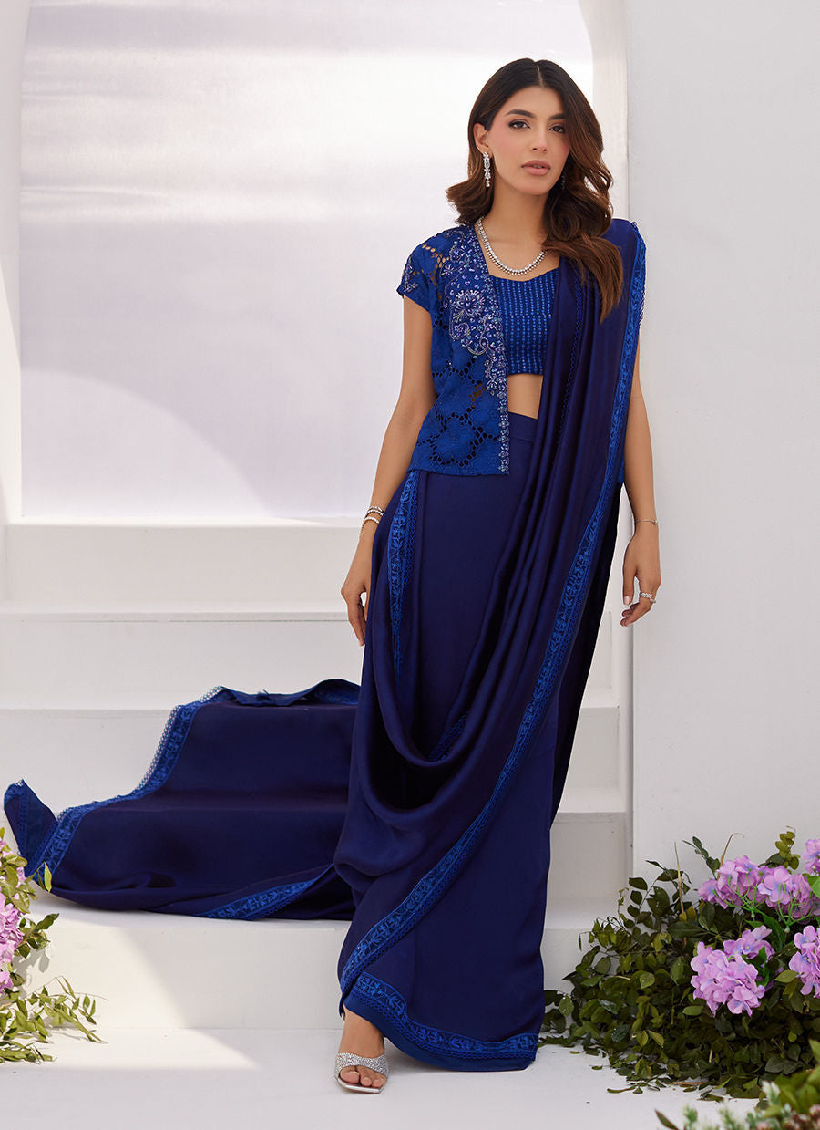 Farah Talib Aziz | Zaza Luxe Pret 24 | OCEAN NAVY DRAPED SAREE WITH CUTWORK EMBELLISHED CAPE