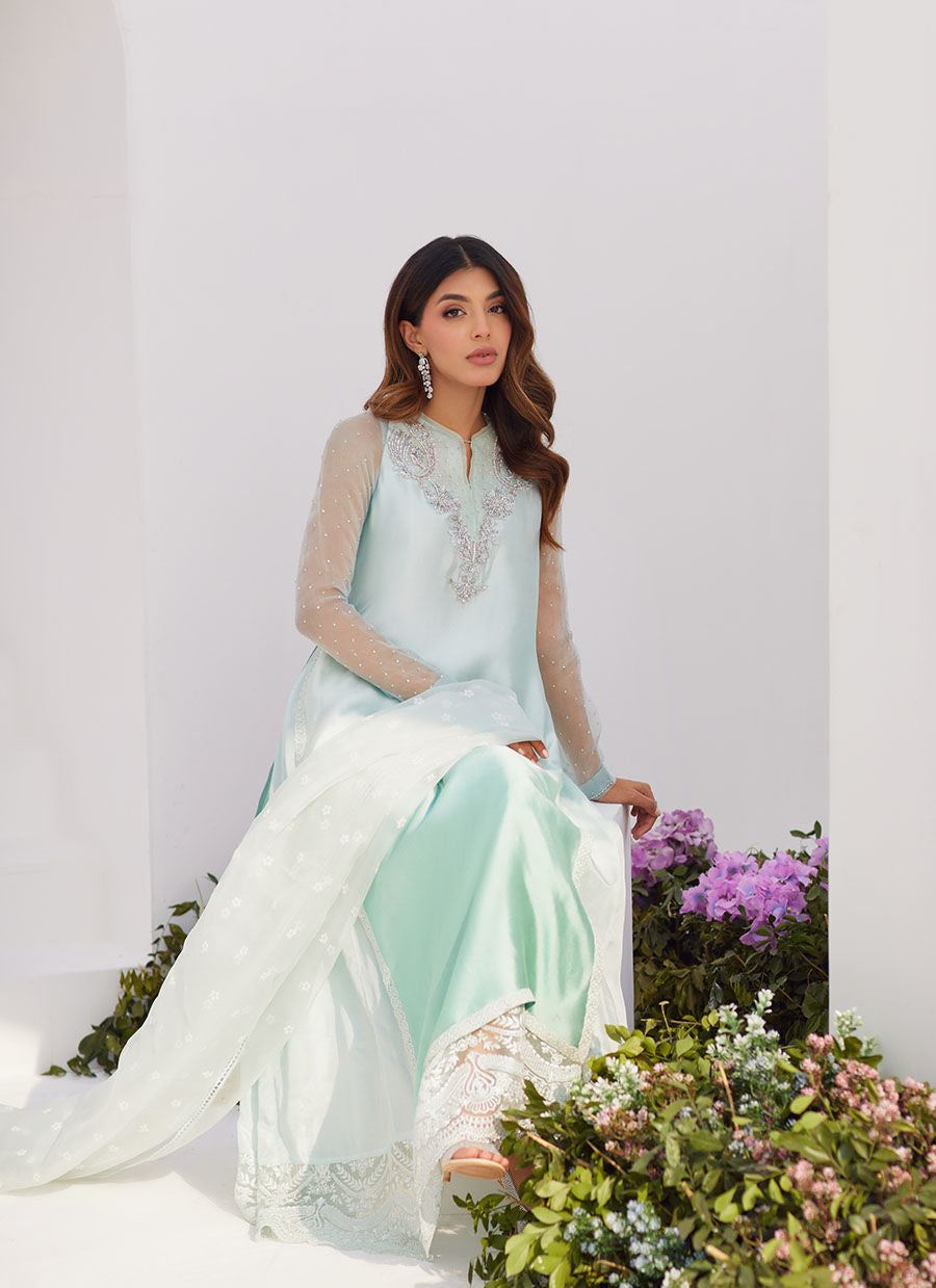 Farah Talib Aziz | Zaza Luxe Pret 24 | SOLENE AQUA OMBRE EMBELLISHED COLUMN SHIRT WITH EMBROIDERED KALIDAAR SLIP - Ladies Clothes - Maria Faisal