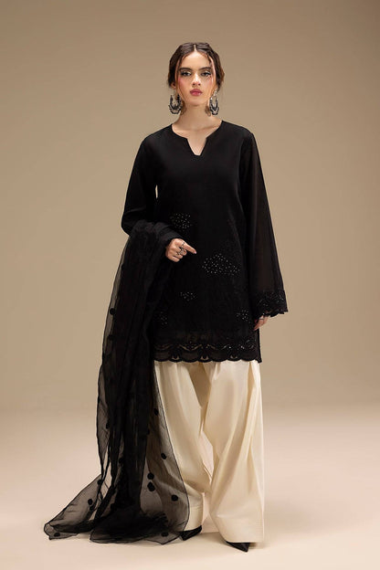 Erum Khan | Lillia Summer Edit | Night Petal by Maria Faisal - Registered Vendor of : Erum Khan - type : Ladies Clothes - 100% original wedding dresses