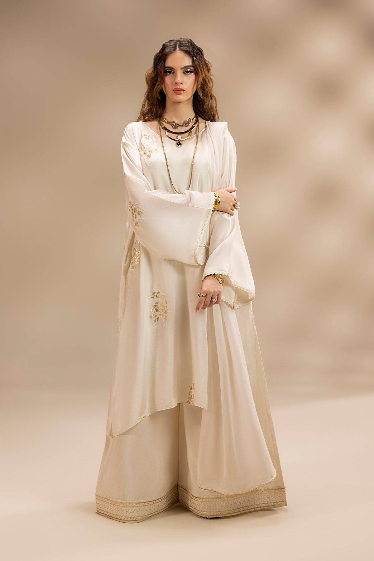 Erum Khan | Lillia Summer Edit | Moon Pearl by Maria Faisal - Registered Vendor of : Erum Khan - type : Ladies Clothes - 100% original wedding dresses