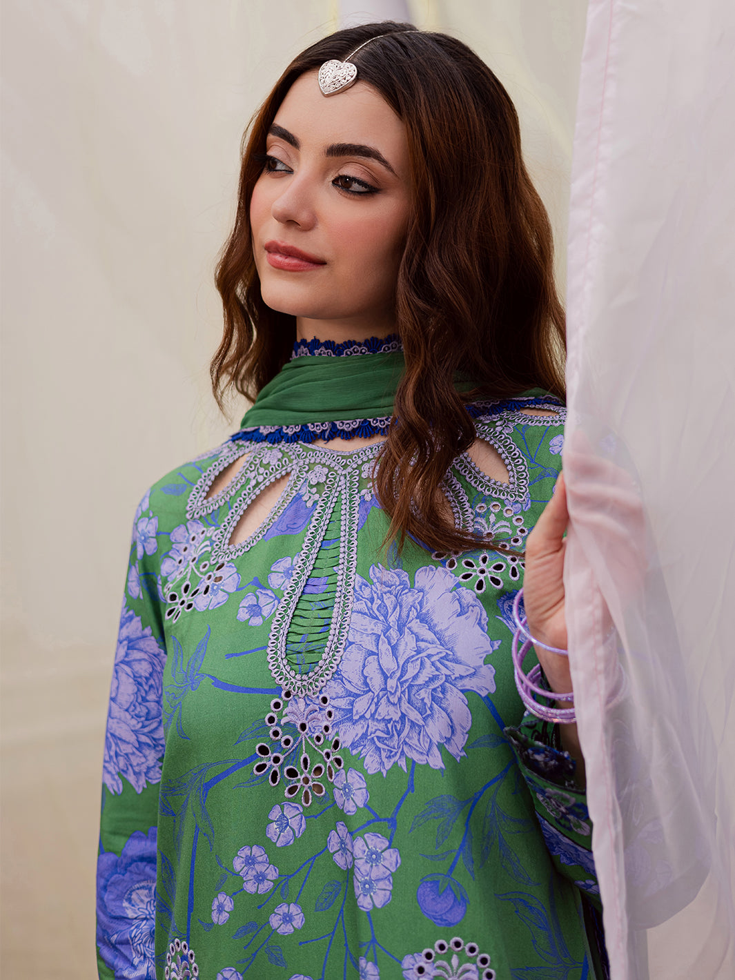 Mahnur | Gulzar Winter 25 | G - 06 - Ladies Clothes - Maria Faisal