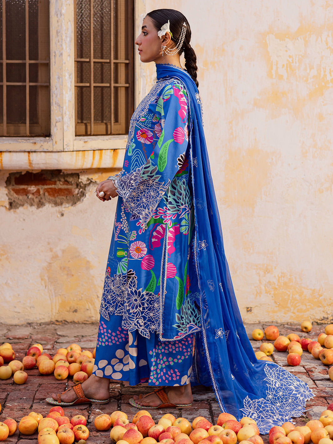 Mahnur | Gulzar Winter 25 | G - 10 - Ladies Clothes - Maria Faisal