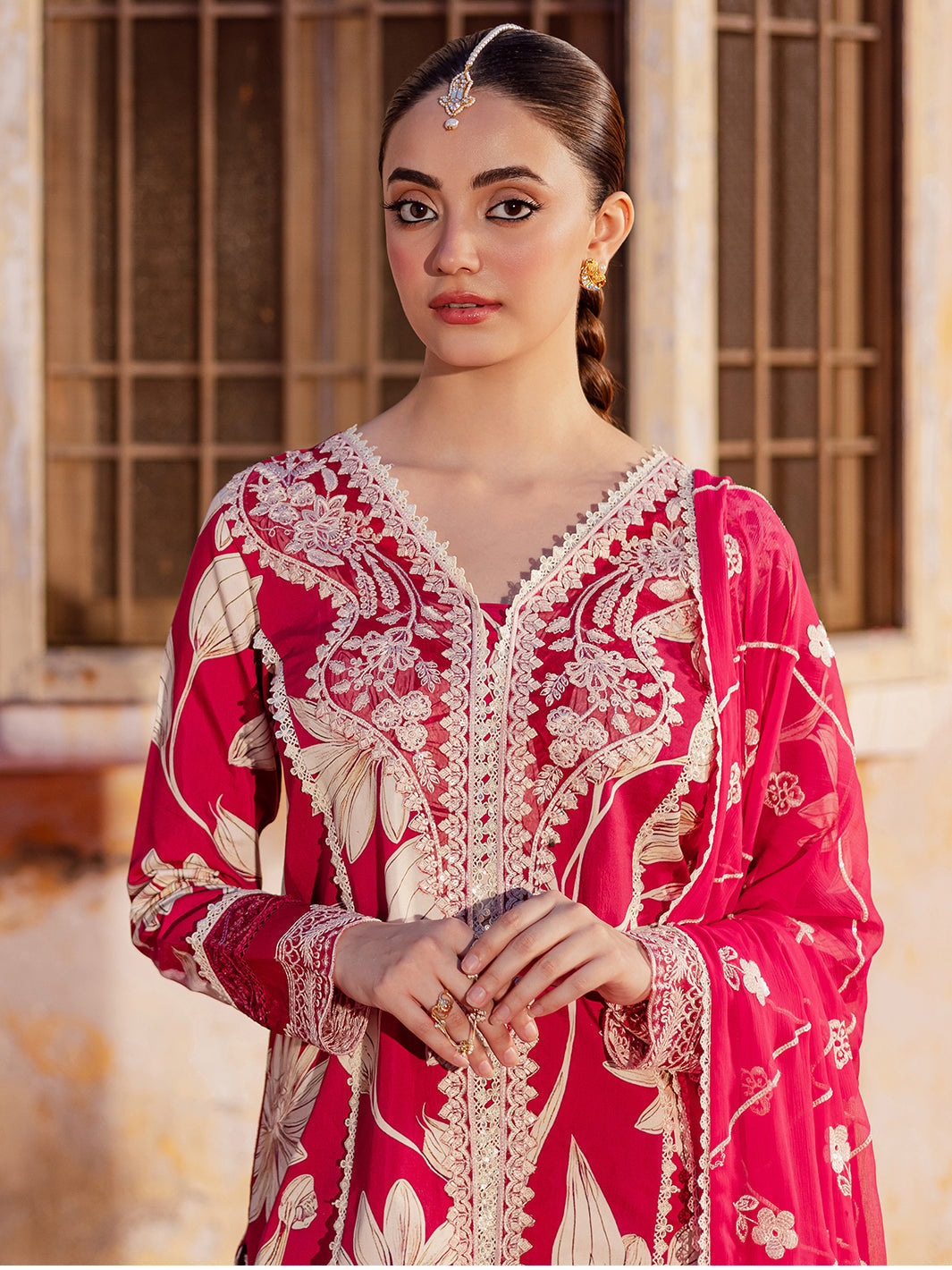 Mahnur | Gulzar Winter 25 | G - 11 - Ladies Clothes - Maria Faisal