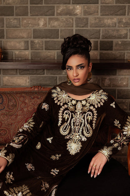 Saira Rizwan | Velvet Pret 25 | GURR-SRVP25-09 - Formal Dress - available at Maria Faisal in UK and USA.