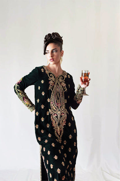 Saira Rizwan | Velvet Pret 25 | EMERA-SRVP25-10 - Formal Dress - available at Maria Faisal in UK and USA.