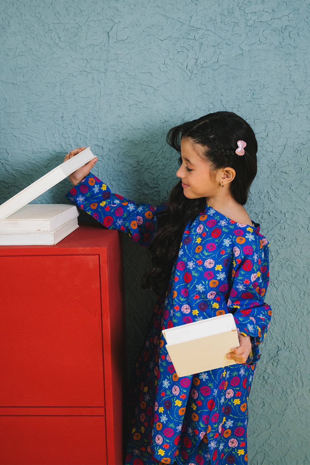 Zellbury Girls | 2 Piece Cambric | Kurta Trouser - 2660 by Maria Faisal - Registered Vendor of : Zellbury Girls - type : Kids Clothes - 100% original wedding dresses