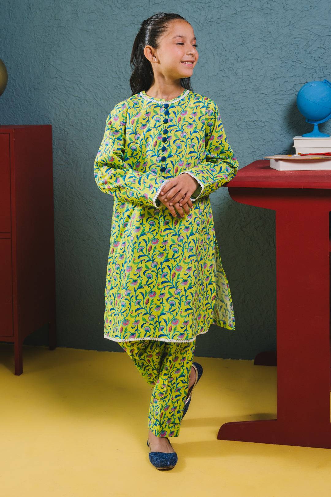 Zellbury Girls | 2 Piece Cambric | Kurta Trouser - 2679 by Maria Faisal - Registered Vendor of : Zellbury Girls - type : Kids Clothes - 100% original wedding dresses