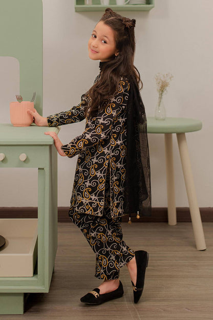 Zellbury Girls | 3 Piece Cambric | Embroidered Kurta Dupatta Trouser - 3823 by Maria Faisal - Registered Vendor of : Zellbury Girls - type : Kids Clothes - 100% original wedding dresses