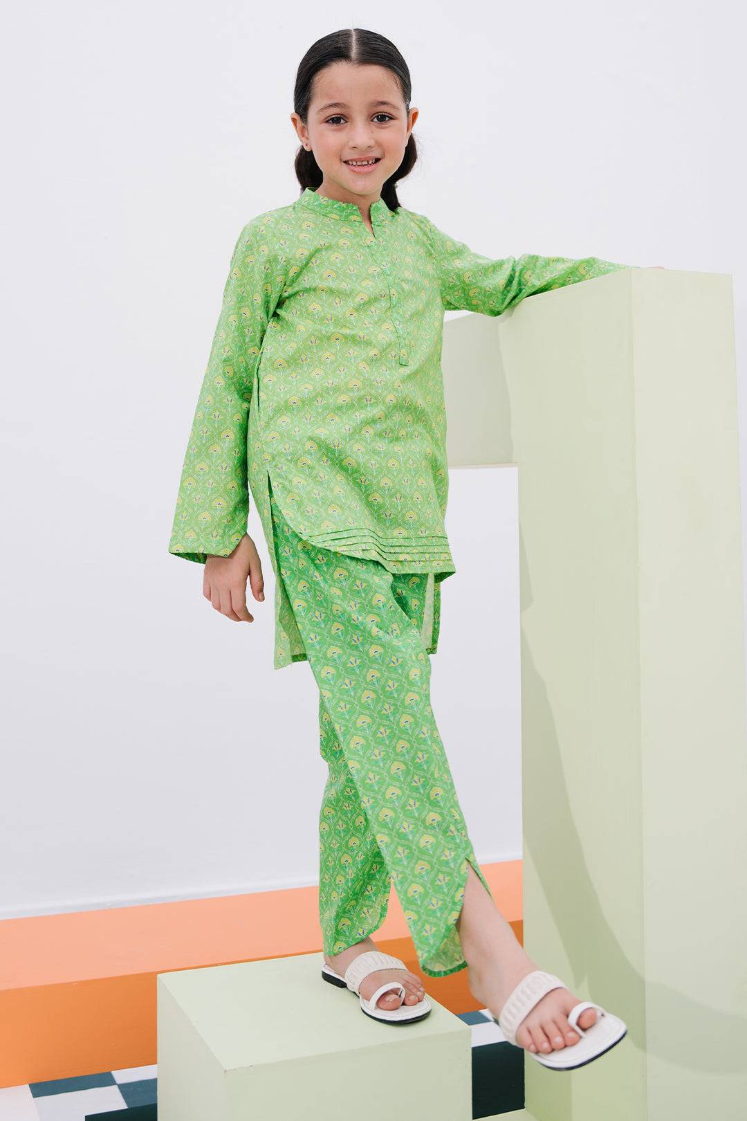 Zellbury Girls | 2 Piece Lawn | Kurta Trouser - 2406 by Maria Faisal - Registered Vendor of : Zellbury Girls - type : Kids Clothes - 100% original wedding dresses