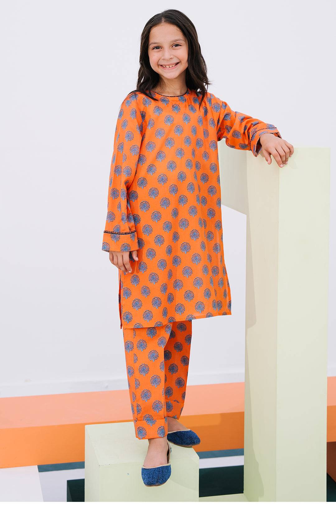 Zellbury Girls | 2 Piece Lawn | Kurta Trouser - 2409 by Maria Faisal - Registered Vendor of : Zellbury Girls - type : Kids Clothes - 100% original wedding dresses